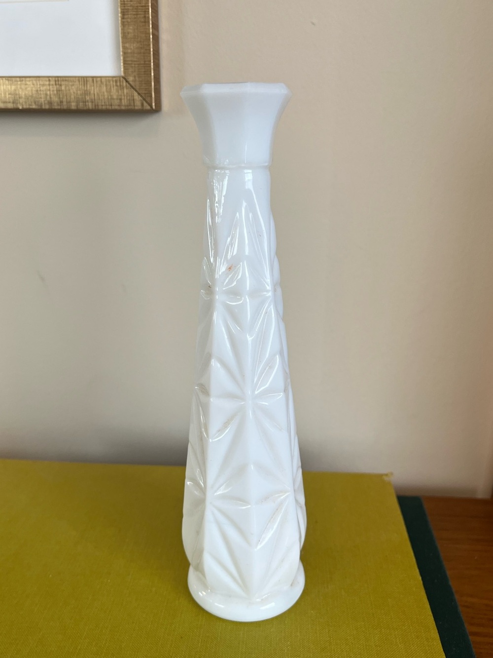White Decorative Milk Glass Bud Vase - Brand Unspecified
